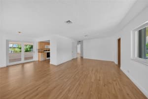 942 NE 25th Ave, Pompano Beach, FL 33062 Sold 08/11/25