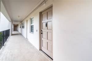 2950 N Palm Aire Dr 306, Pompano Beach, FL 33069 - MLS#F10511882