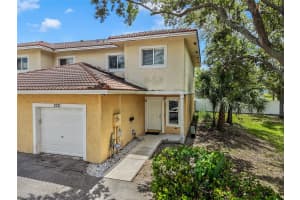2721 NW 13th St, Pompano Beach, FL 33069 - MLS#F10511897