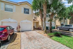 6373 Landings Way, Tamarac, FL 33321 - MLS#F10511928