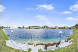 1015 SW 11th Ave 5K, Hallandale Beach, FL 33009 - MLS#F10511978