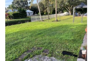 11520 Nw 26th St, Plantation