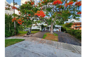 817 NE 5th St, Deerfield Beach, FL 33441 Sold 10/10/25