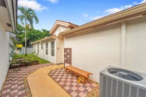 7542 NW 3rd St, Plantation, FL 33317 - MLS#F10512016
