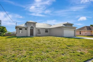 423 NW Ravenswood, Port Saint Lucie, FL 34983 Sold 07/28/25