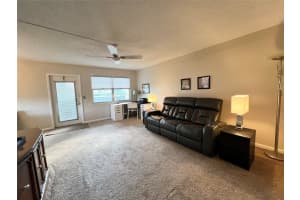 105 Oakridge I 105, Deerfield Beach, FL 33442, Deerfield Beach, FL 33442 Sold 02/02/26