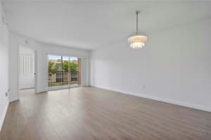 9537 Weldon Cir I309, Tamarac