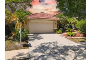 934 S Sunflower Cir, Weston, FL 33327 Sold 07/25/25