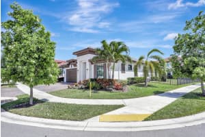 11790 Waterway Cir, Parkland, FL 33076 Sold 08/01/25