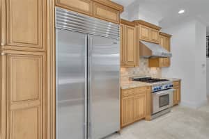 2727 NE 20 CT, Fort Lauderdale, FL 33305 Sold 08/29/25