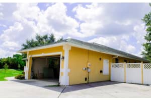 180 SW Oakridge Dr, Port Saint Lucie, FL 34984 - MLS#F10512132