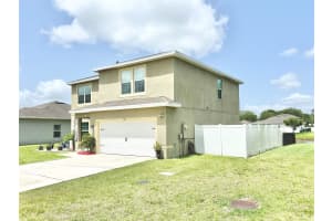 5255 Oakland Lake Circle, Fort Pierce, FL 34951 - MLS#F10512142