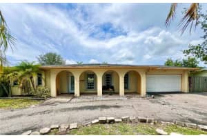 7020 Plantation Rd, Plantation, FL 33317 Sold 08/15/25