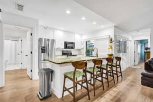 10002 Chapman Oak Ct 10002, Palm Beach Gardens, FL 33410 Sold 10/30/25