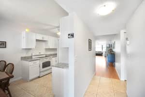 7634 Tahiti Lane 104, Lake Worth, FL 33467 - MLS#F10512152