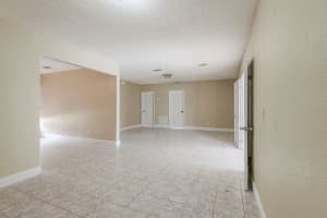 170 W 50th St, Hialeah, FL 33012 Sold 09/10/25