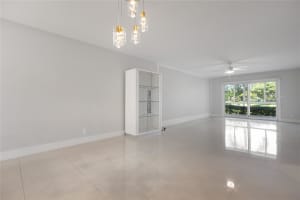 4301 Martinique Cir M1, Coconut Creek, FL 33066 Sold 10/01/25