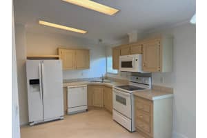 8648 16th Place, Davie, FL 33324 - MLS#F10512266