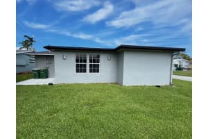 4901 NW 27th Ave, Tamarac, FL 33309 - MLS#F10512284
