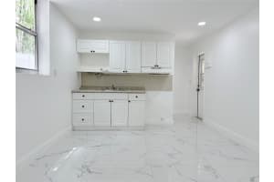 1850 Rodman St 4, Hollywood, FL 33020 - MLS#F10512377