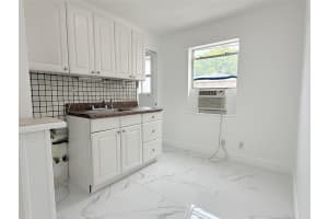 1850 Rodman St 2, Hollywood, FL 33020 - MLS#F10512381