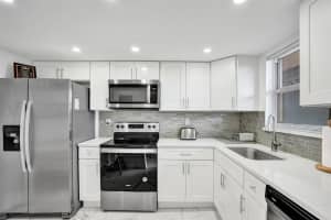 5900 NW 44th St 414, Lauderhill, FL 33319 Sold 11/12/25