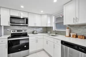 5900 NW 44th St 414, Lauderhill, FL 33319 Sold 11/12/25