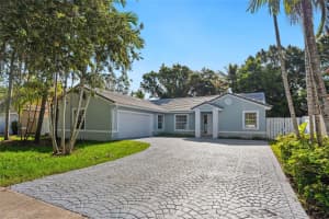 1811 Sw 124th Way, Miramar
