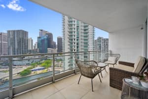 90 SW 3rd St 2413, Miami, FL 33130 - MLS#F10512483