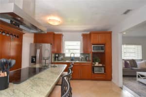 1050 NE 82nd St, Miami, FL 33138 - MLS#F10512501