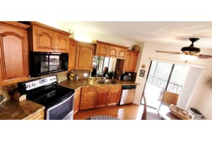 7519 La Paz Boulevard 201, Boca Raton