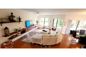 7519 La Paz Boulevard 201, Boca Raton, FL 33433 Sold 09/19/25