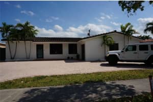 9220 Sw 56th St, Miami