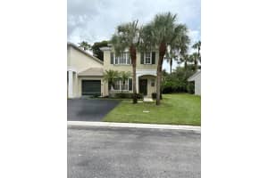9521 Stanley Ln 9521, Tamarac, FL 33321 Sold 09/17/25