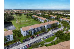 800 SW 125th Way 202, Pembroke Pines, FL 33027 - MLS#F10512541