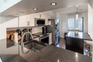 2206 S Cypress Bend Dr 803, Pompano Beach
