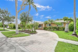 5820 NE 22nd Ter, Fort Lauderdale, FL 33308 - MLS#F10512552