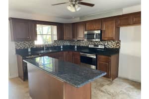 1400 N 70th Ter, Hollywood, FL 33024 Sold 08/06/25