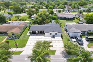 2450 Nw 64th Ave, Sunrise