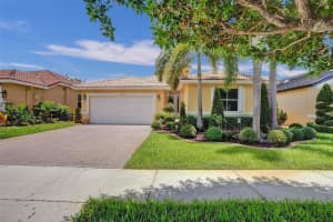 13129 SW 32nd St, Miramar, FL 33027 Sold 12/04/25