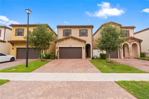 5309 NW 50th Terr, Tamarac, FL 33319 Sold 09/29/25