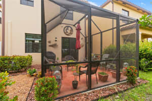 5309 NW 50th Terr, Tamarac, FL 33319 Sold 09/29/25