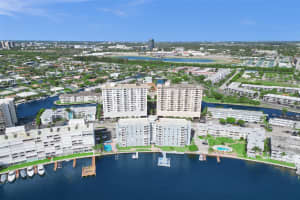 430 Golden Isles Dr 705, Hallandale Beach, FL 33009 - MLS#F10512626