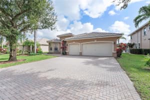 5840 NW 54th Cir, Coral Springs, FL 33067 Sold 08/29/25