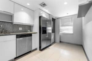 535 Oaks Drive, Pompano Beach, FL 33069 - MLS#F10512699