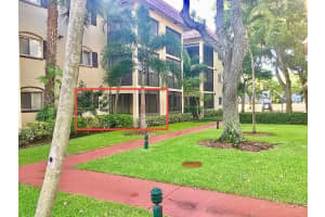 257 S Cypress Rd 415, Pompano Beach, FL 33060 - MLS#F10512711