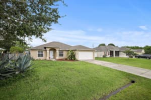 565 SW Undallo Rd, Port Saint Lucie, FL 34953 Sold 08/28/25