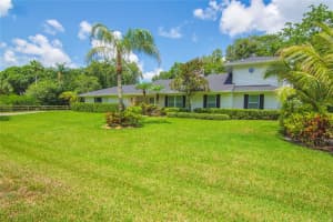 605 40th Ave SW, Vero Beach, FL 32968 - MLS#F10512726