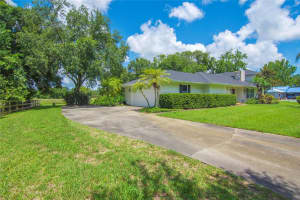 605 40th Ave SW, Vero Beach, FL 32968 - MLS#F10512726