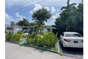 1433 SW 87th Ter, Davie, FL 33324 Sold 08/12/25